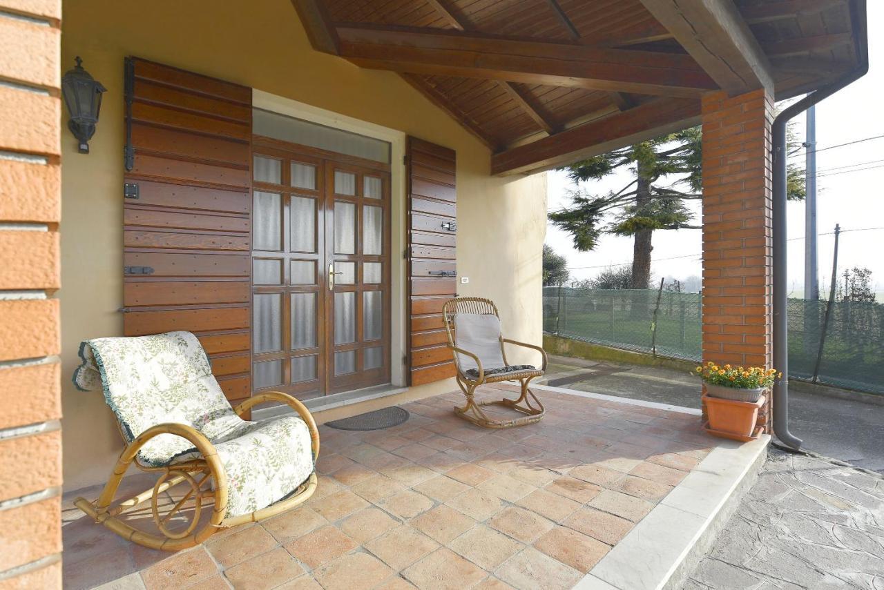 Casa Nonna Rina Villa Monzambano Bagian luar foto