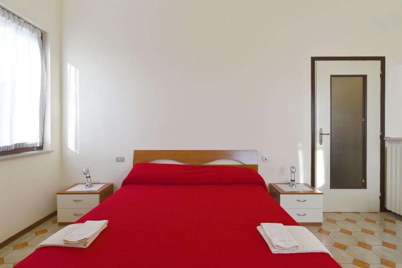 Casa Nonna Rina Villa Monzambano Bagian luar foto